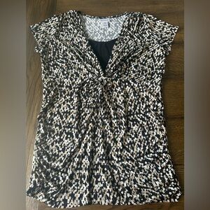 Motherhood Maternity Stylish Black and Cream Women's Top. Size M